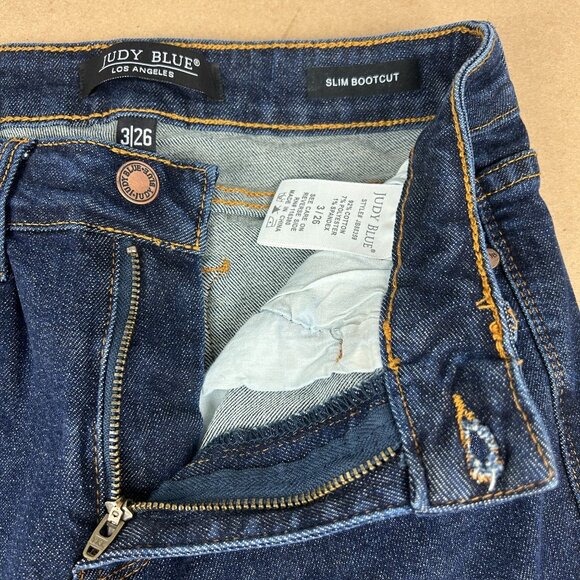 Judy Blue Slim Bootcut Jeans Womens 3/26 Blue Five Pocket Zip Fly Button Closure - Picture 3 of 9